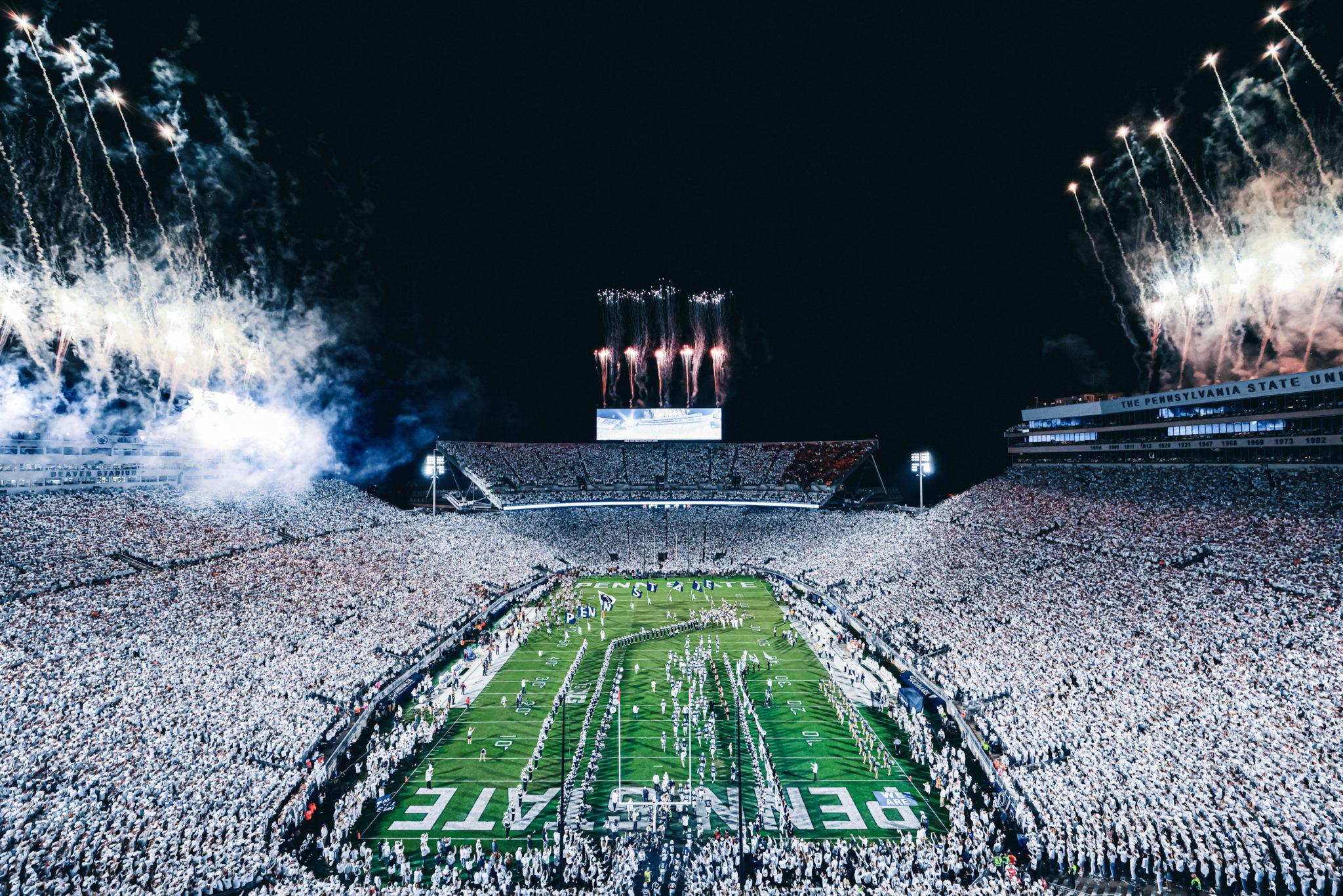 Ohio State Gears Up For Adverse Atmosphere Against Penn State Buckeye