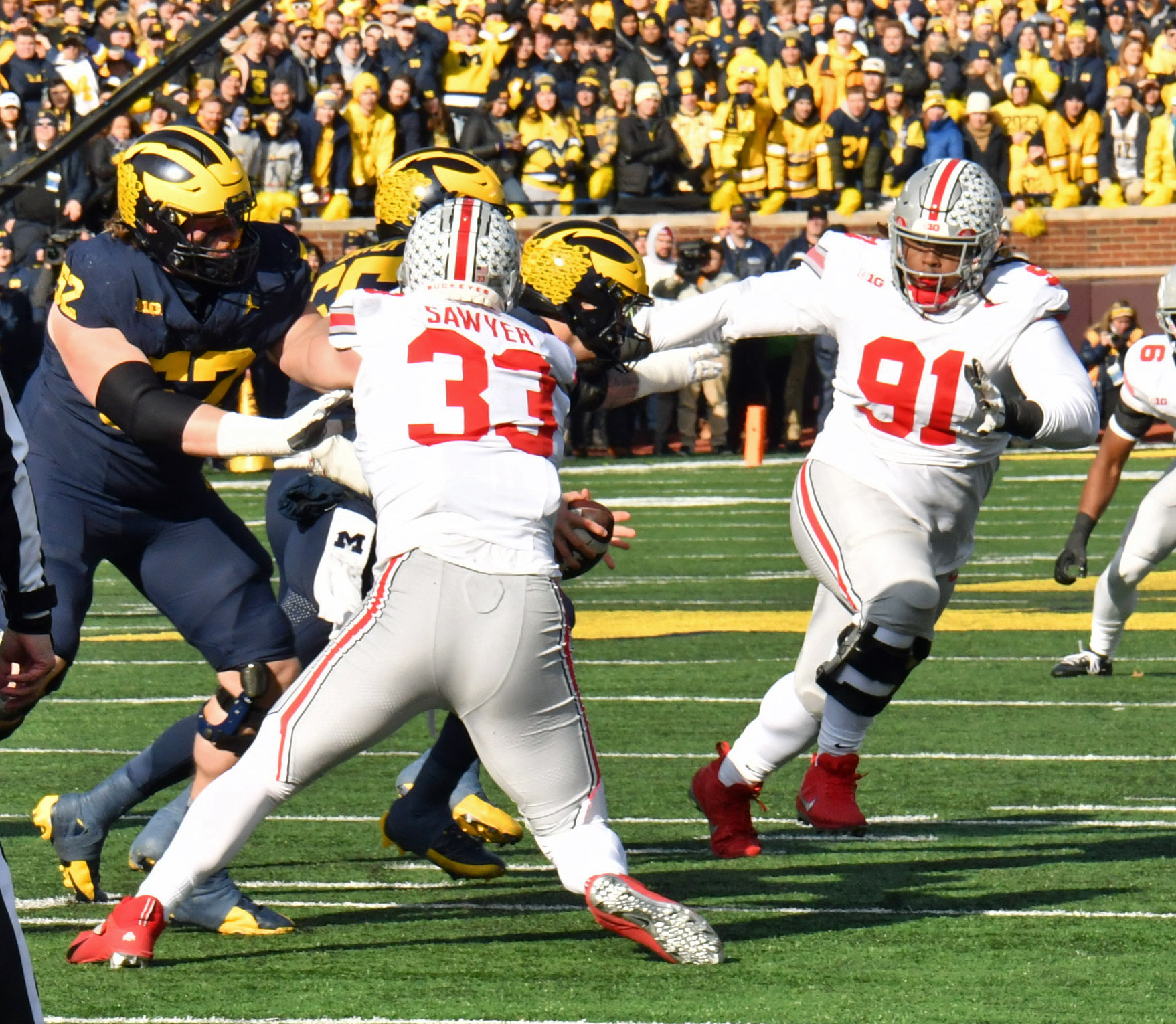 Ohio State Defensive Tackle Tyleik Williams Returning For Senior Season ...